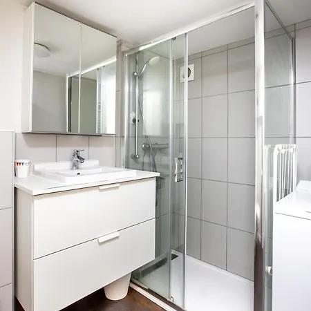 Апартаменты Deluxe Renove, Parking Gratuit, Centre