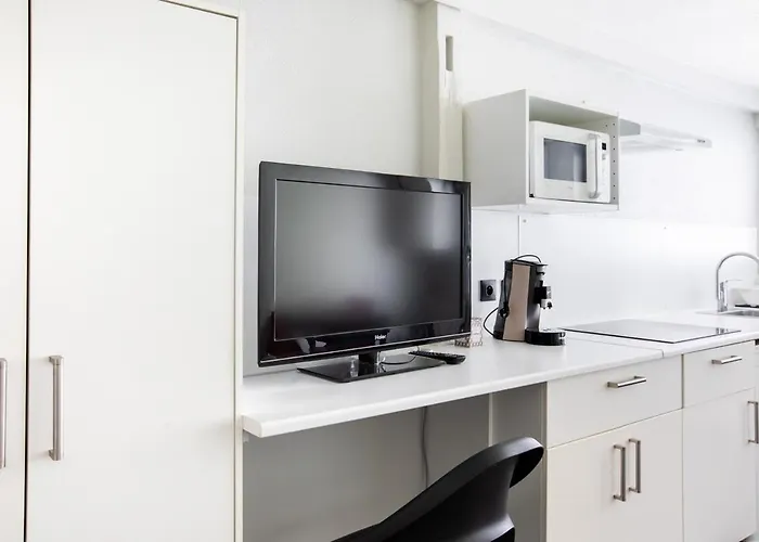 Deluxe Renove, Parking Gratuit, Centre *